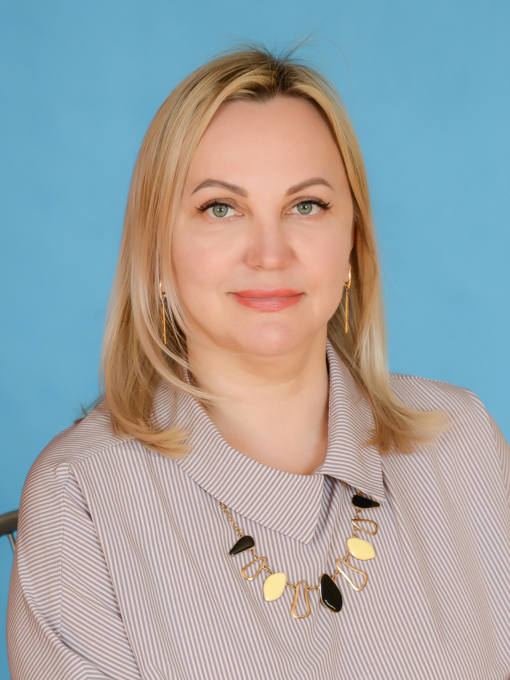 Учитель-дефектолог Андреева Светлана Сергеевна.